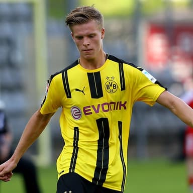 Dženis Burnić profile photo